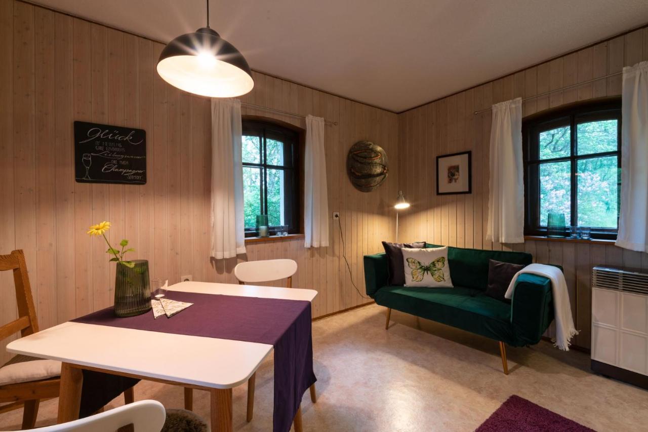 Ferienhaus Am Alten Bahndamm วาล์ดซัสเซน ภายนอก รูปภาพ